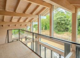 Glasgaveln på Polar-huset ger ljus till övervåningen